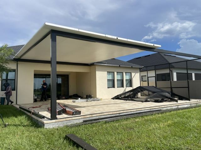 Insulated cover over lanai
